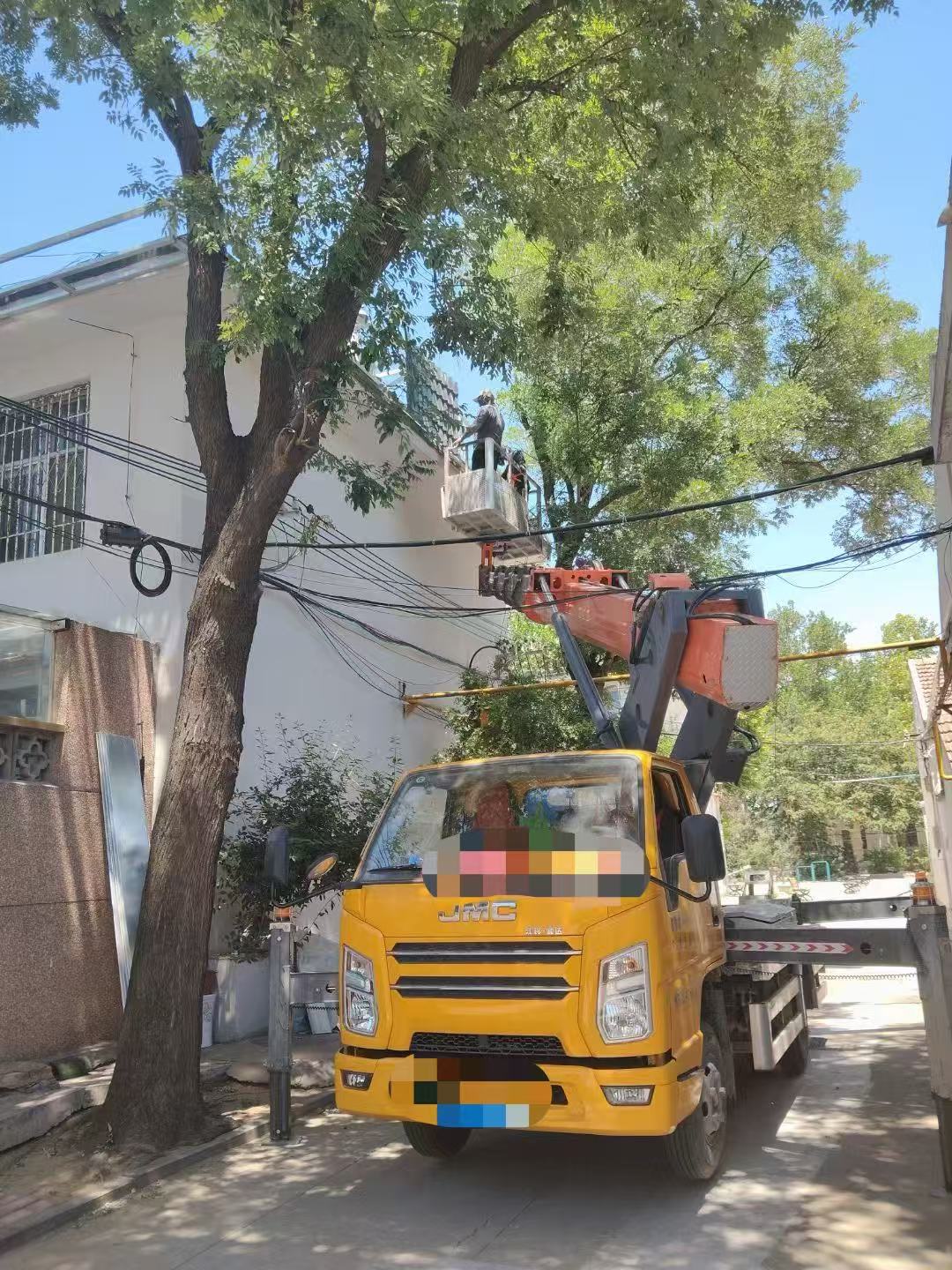 日照市高空作业车能吊装重物吗？最大承载多少公斤？