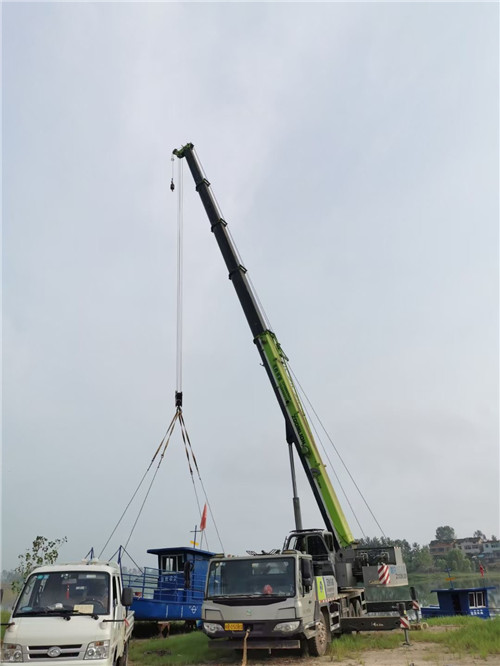 日照市桥梁建设吊装案例